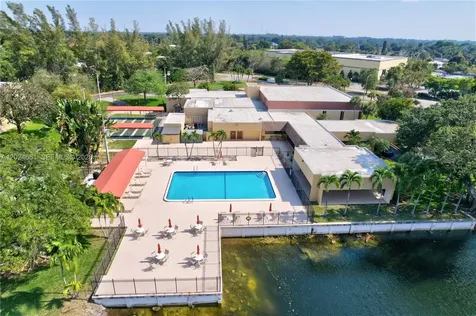 5860 NW 64th Avenue Tamarac FL 33319