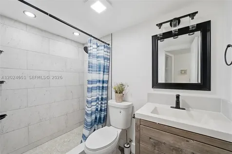 5860 NW 64th Avenue Tamarac FL 33319
