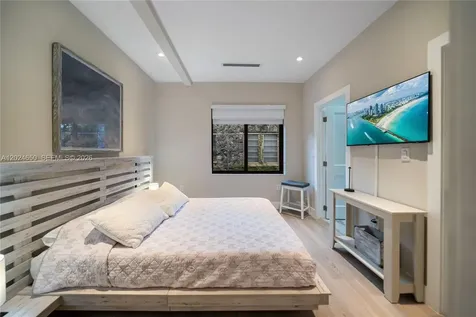 1663 SW 13th Street Miami FL 33145