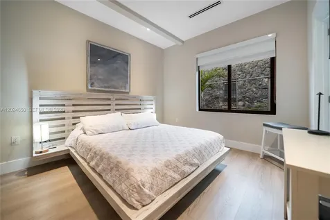 1663 SW 13th Street Miami FL 33145
