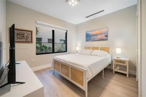 1663 SW 13th Street Miami FL 33145