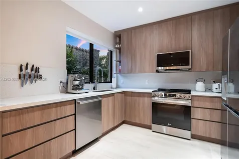 1663 SW 13th Street Miami FL 33145