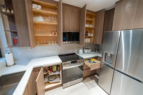 1663 SW 13th Street Miami FL 33145