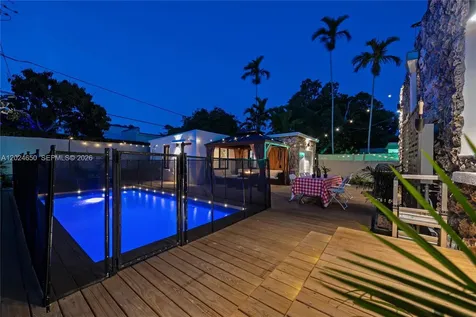 1663 SW 13th Street Miami FL 33145