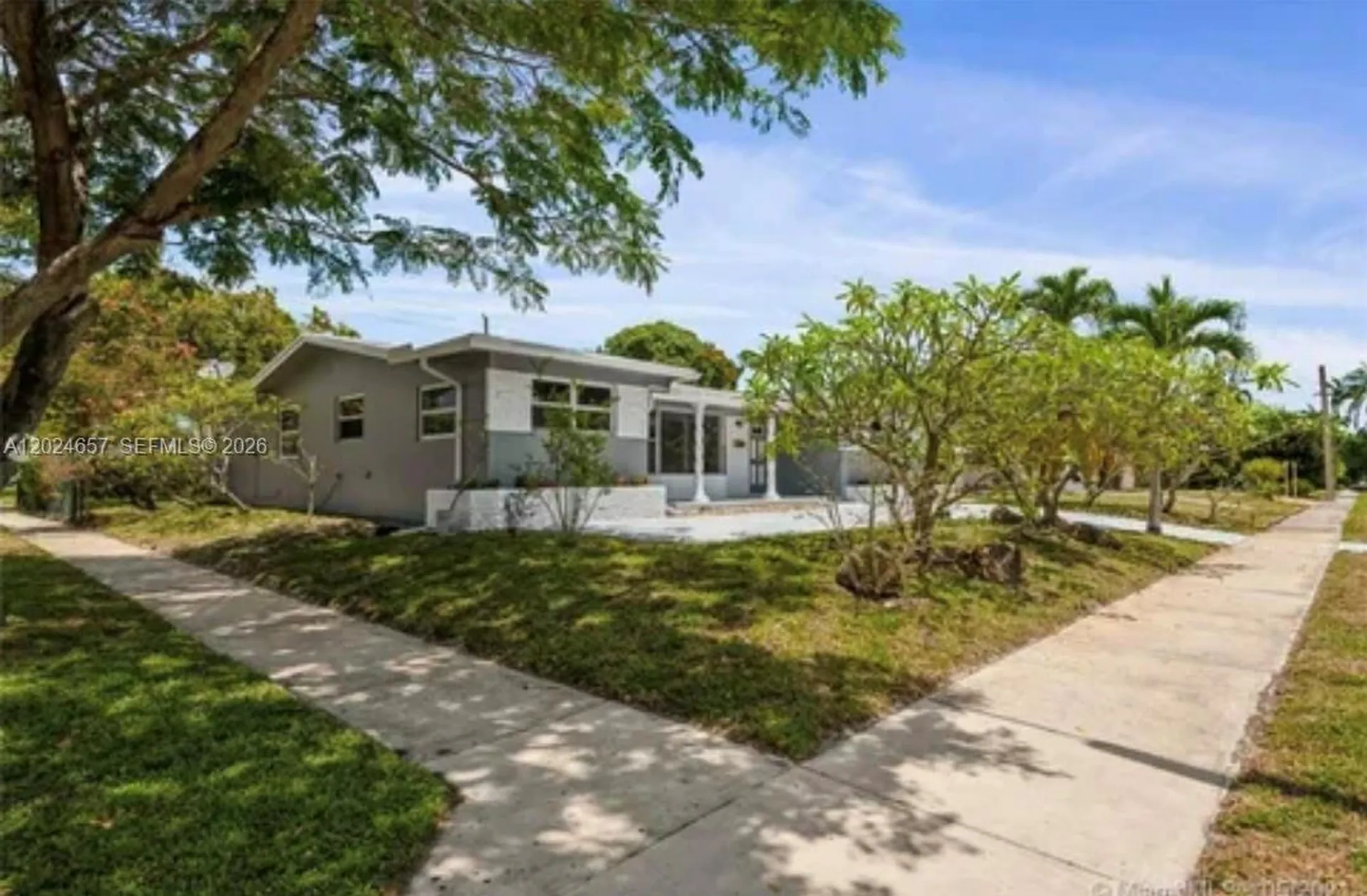 3619 W Park Road Hollywood FL 33021