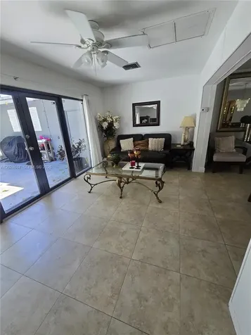 3619 W Park Road Hollywood FL 33021