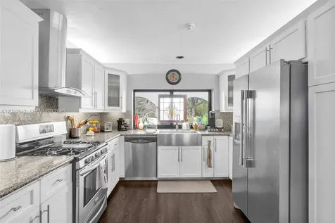 8825 SW 185th Terrace Cutler Bay FL 33157