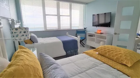 3140 S Ocean Drive Hallandale Beach FL 33009