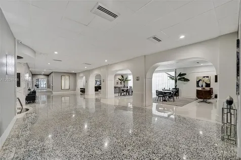 3140 S Ocean Drive Hallandale Beach FL 33009