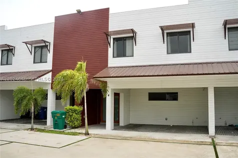 958 NW 10th Street Florida City FL 33034