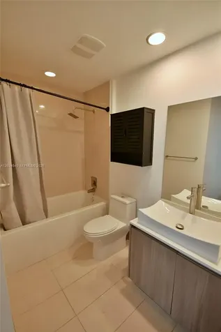 201 SW 17th Road Miami FL 33129