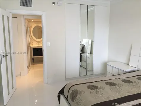 16485 Collins Avenue Sunny Isles Beach FL 33160