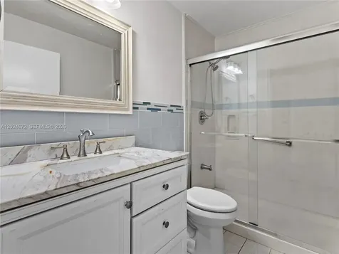 15437 SW 179th Terrace Miami FL 33187