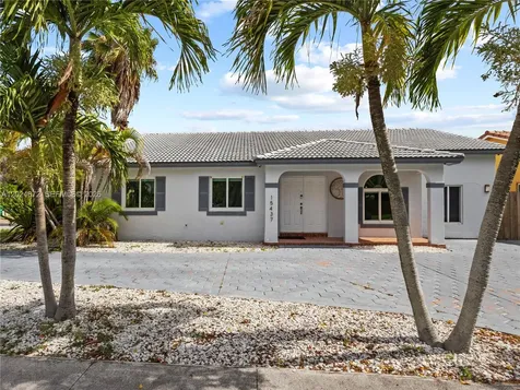 15437 SW 179th Terrace Miami FL 33187