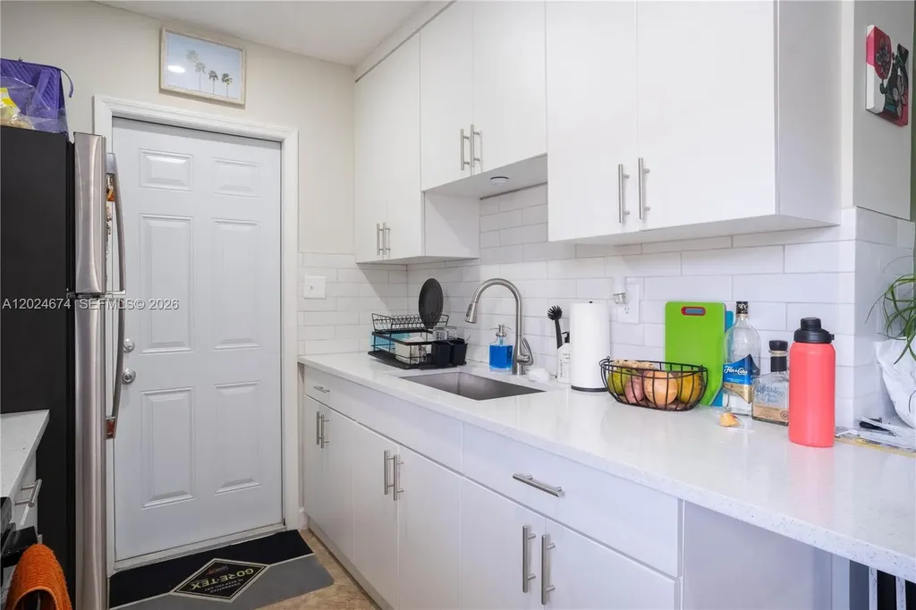 813 SW 29th Street Fort Lauderdale FL 33315