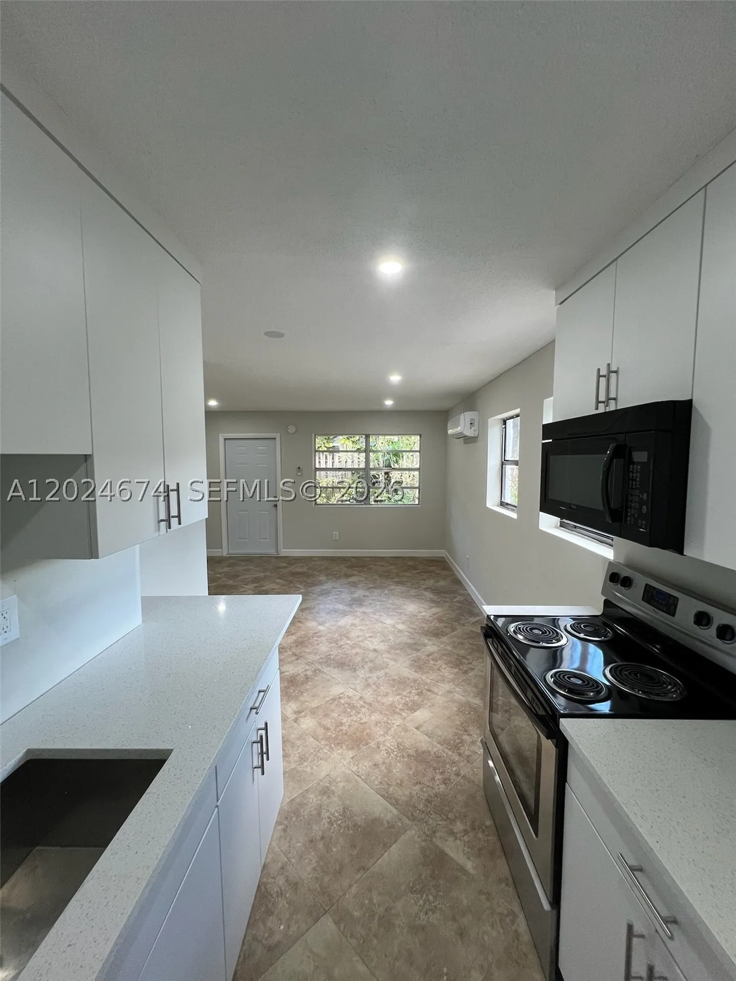 813 SW 29th Street Fort Lauderdale FL 33315