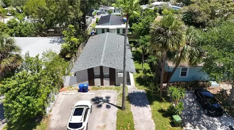 813 SW 29th Street Fort Lauderdale FL 33315
