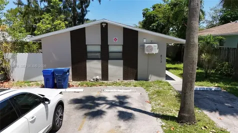 813 SW 29th Street Fort Lauderdale FL 33315