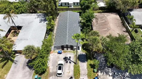 813 SW 29th Street Fort Lauderdale FL 33315