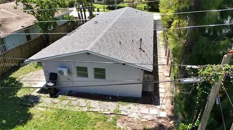 813 SW 29th Street Fort Lauderdale FL 33315
