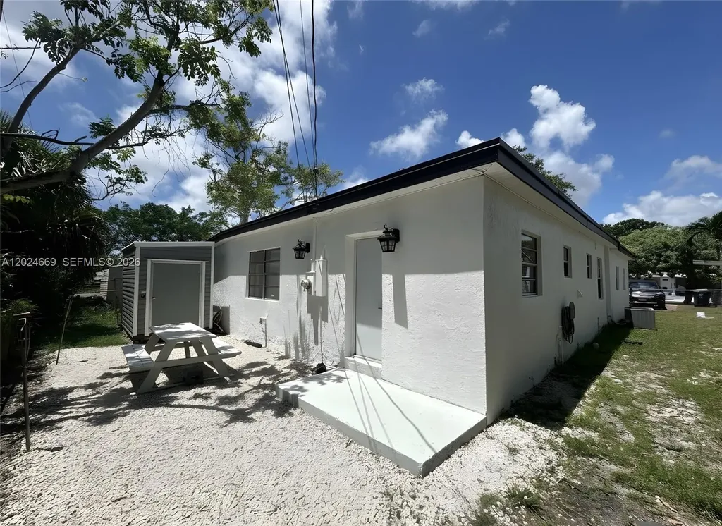 404 NW 18th Avenue Fort Lauderdale FL 33311
