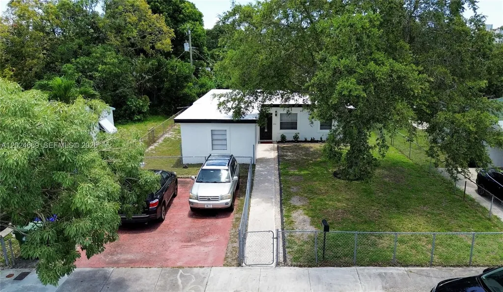 404 NW 18th Avenue Fort Lauderdale FL 33311