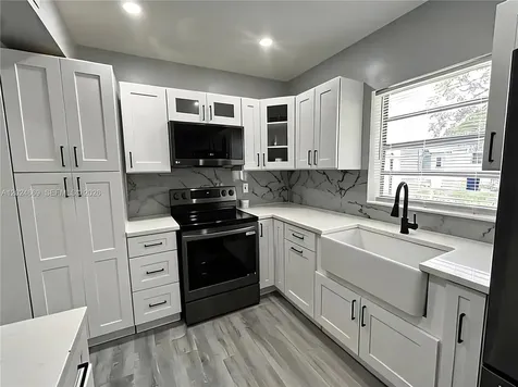 404 NW 18th Avenue Fort Lauderdale FL 33311