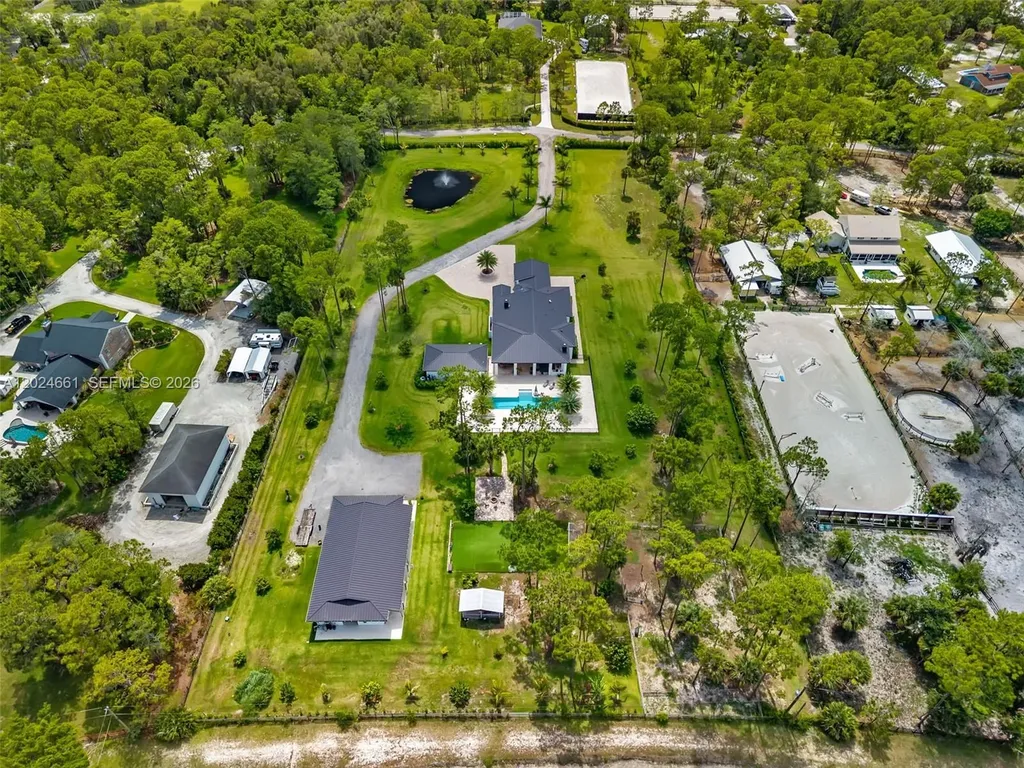 2798 Palm Deer Drive Loxahatchee FL 33470