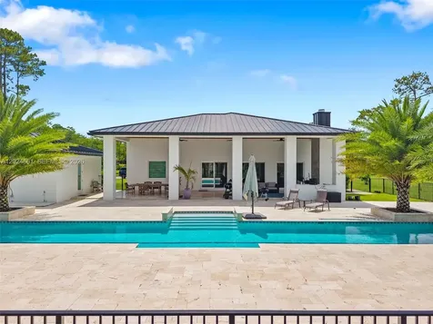 2798 Palm Deer Drive Loxahatchee FL 33470