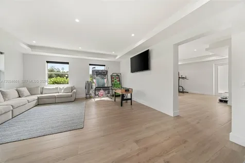 2798 Palm Deer Drive Loxahatchee FL 33470