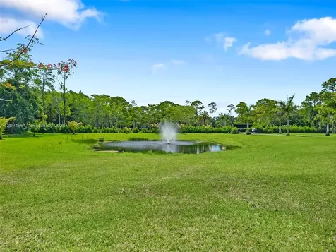2798 Palm Deer Drive Loxahatchee FL 33470