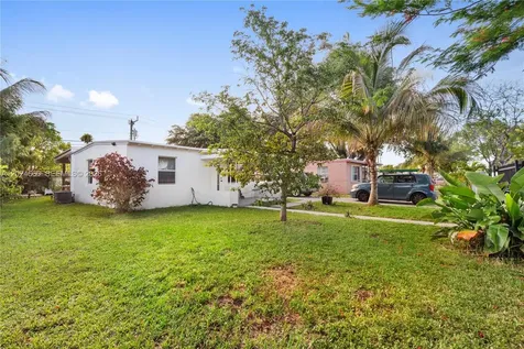 14370 NW 21st Court Opa-Locka FL 33054