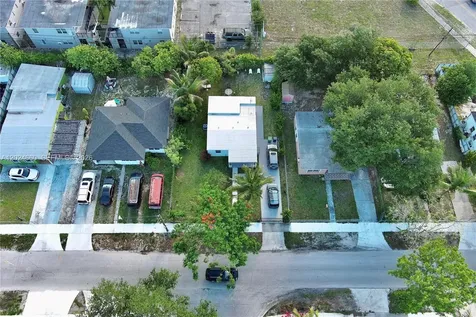 14370 NW 21st Court Opa-Locka FL 33054