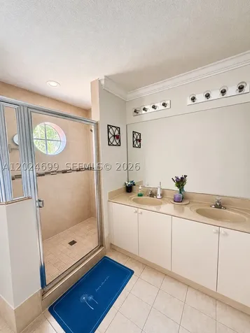 7305 NW 173rd Drive Hialeah FL 33015