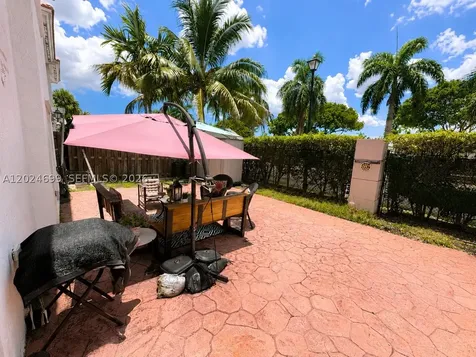 7305 NW 173rd Drive Hialeah FL 33015