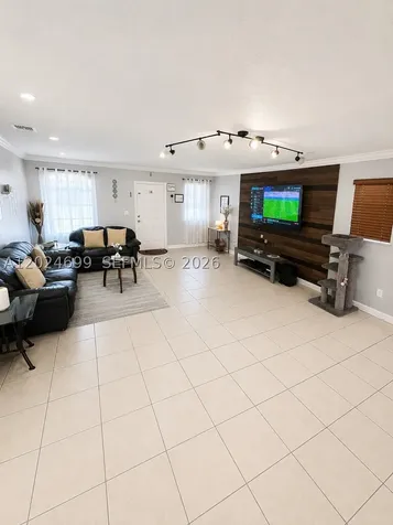 7305 NW 173rd Drive Hialeah FL 33015