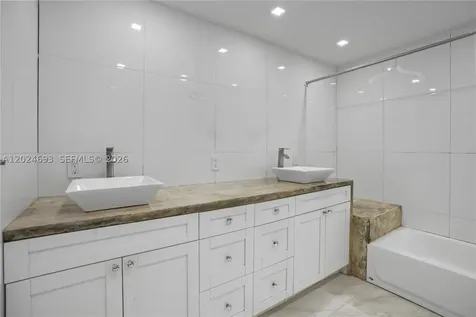 1081 NE 166th Street North Miami Beach FL 33162