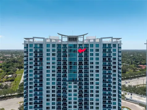 2641 N Flamingo Road Sunrise FL 33323