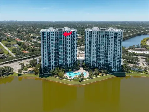 2641 N Flamingo Road Sunrise FL 33323