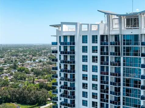 2641 N Flamingo Road Sunrise FL 33323