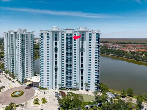 2641 N Flamingo Road Sunrise FL 33323