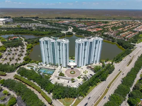 2641 N Flamingo Road Sunrise FL 33323
