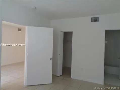 3271 Sabal Palm Manor Davie FL 33024