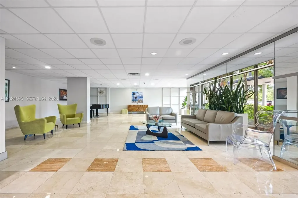 4350 Hillcrest Drive Hollywood FL 33021