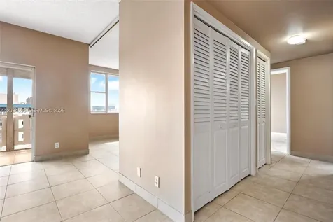 4350 Hillcrest Drive Hollywood FL 33021