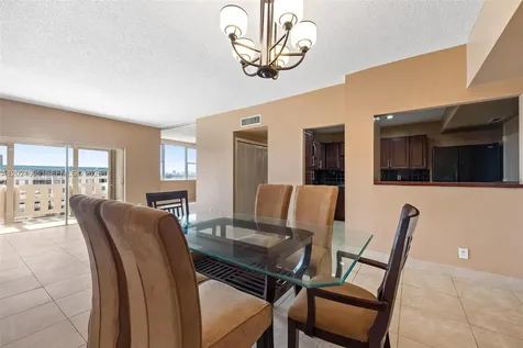 4350 Hillcrest Drive Hollywood FL 33021