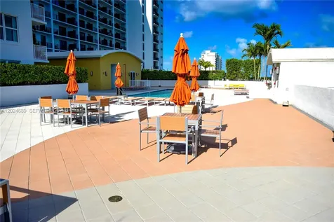 3180 SW 22nd Terrace Miami FL 33145