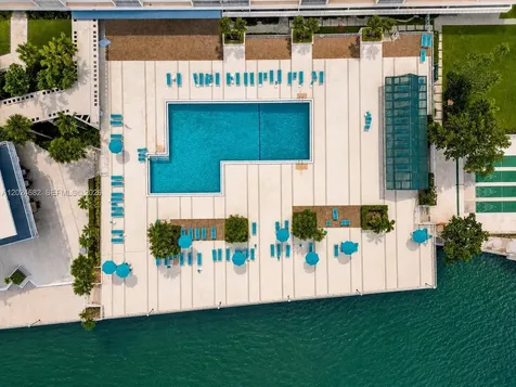 300 Bayview Drive Sunny Isles Beach FL 33160