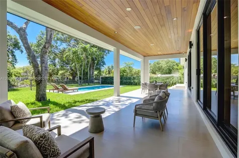 6853 S Waterway Drive Miami FL 33155