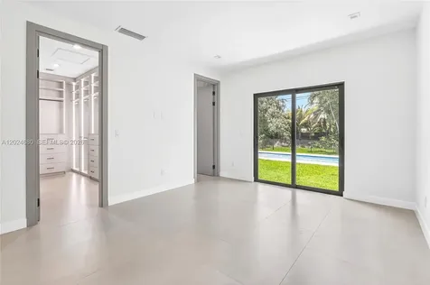 6853 S Waterway Drive Miami FL 33155